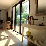Villa De Prestige Avec Piscine Chauffée, Proche Plages Et Port De - Fr-1-239-1070 *