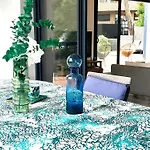 De Prestige Avec Piscine Chauffée, Proche Plages Et Port De - Fr-1-239-1070