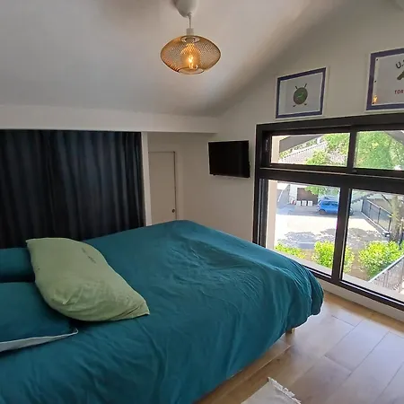 De Prestige Avec Piscine Chauffée, Proche Plages Et Port De - Fr-1-239-1070 Villa